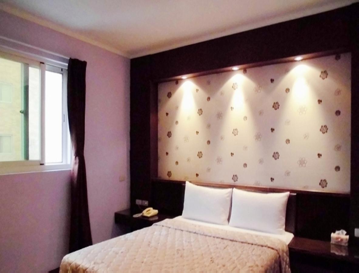 Baseball Hotel Hsinchu Esterno foto