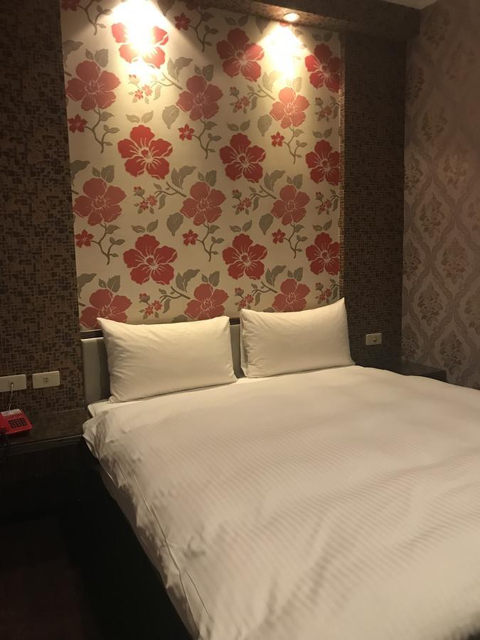 Baseball Hotel Hsinchu Esterno foto